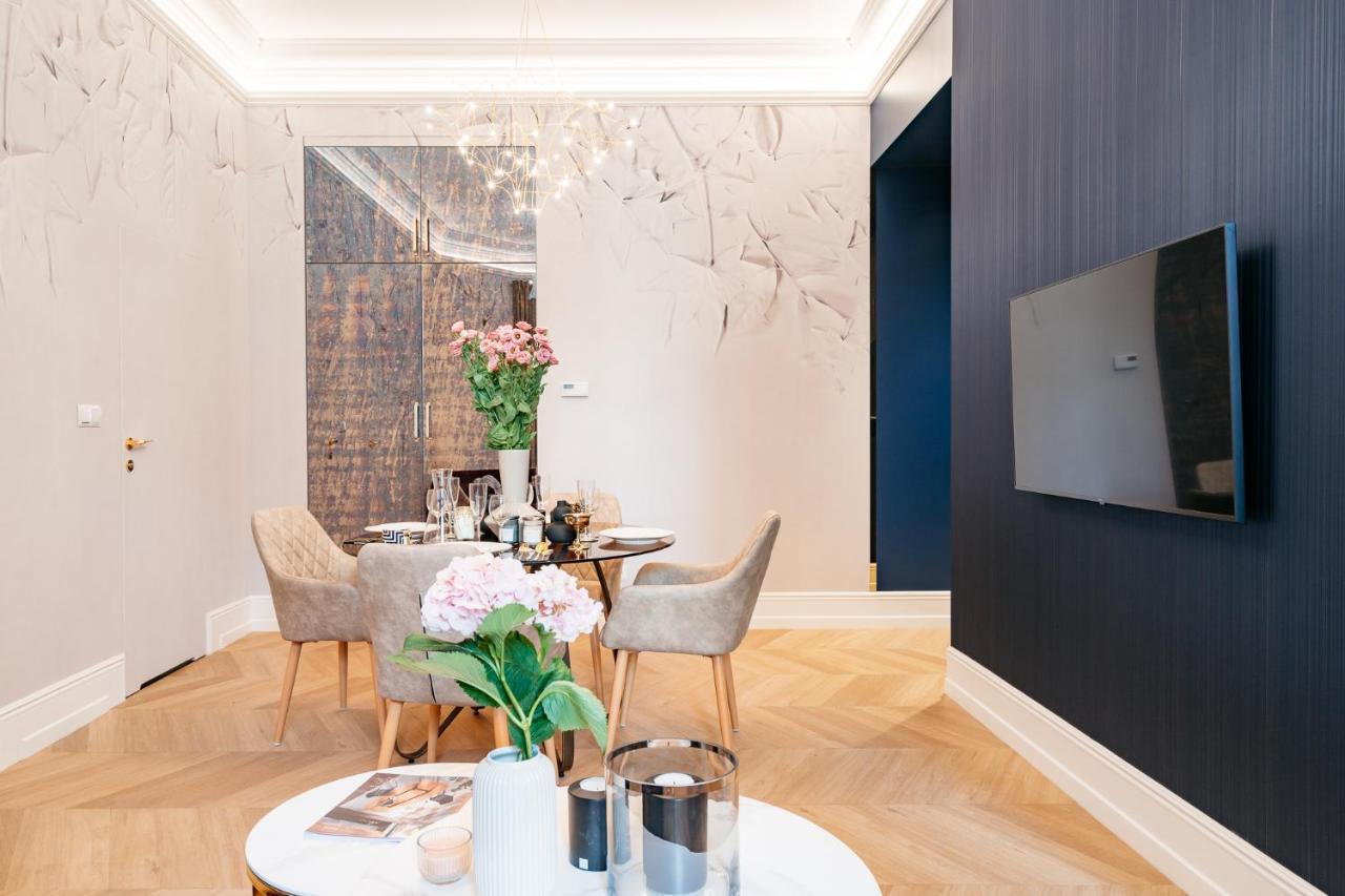 Dandelion Apartment - Loftaffair Krasków Εξωτερικό φωτογραφία